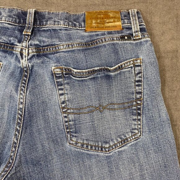 Lucky Brand Mens 221 Straight Fit Jeans Size 34x30 Medium Wash Blue Denim - Picture 4 of 15